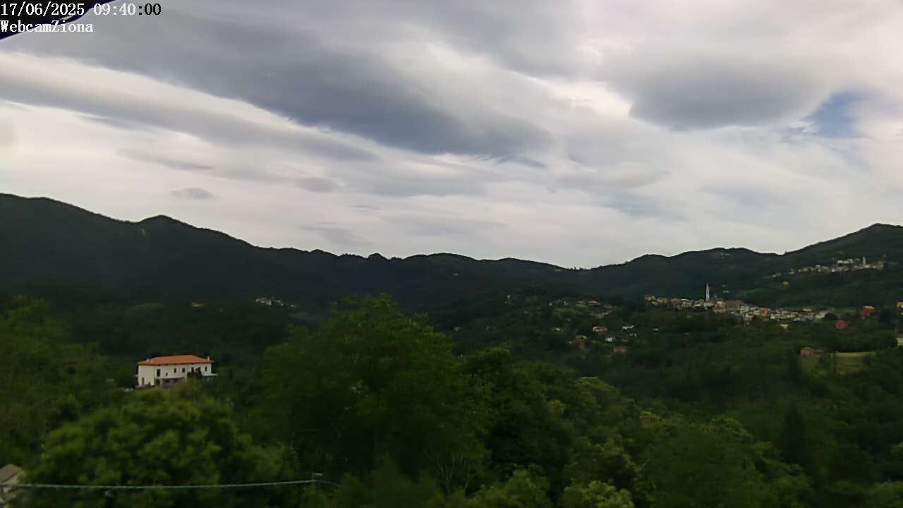 immagine della webcam nei dintorni di Torano Castello: webcam Carro
