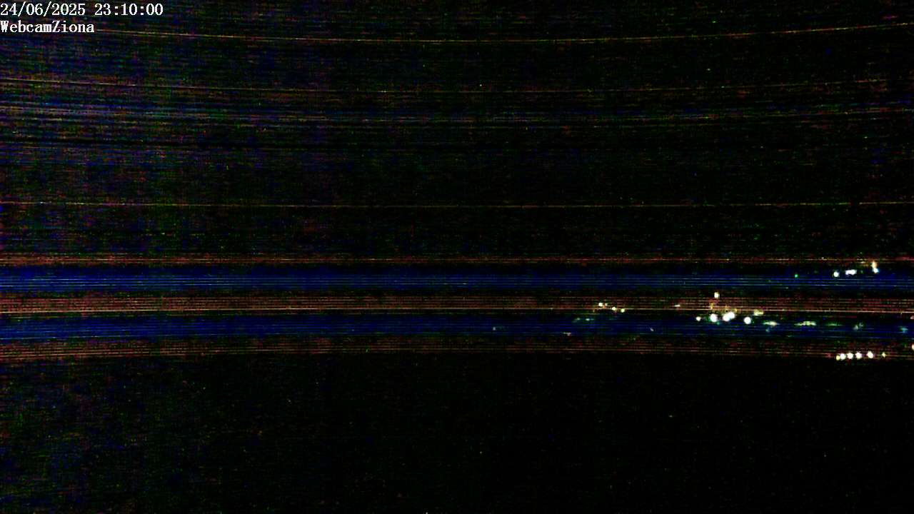 immagine della webcam nei dintorni di Luzzi: webcam Carro