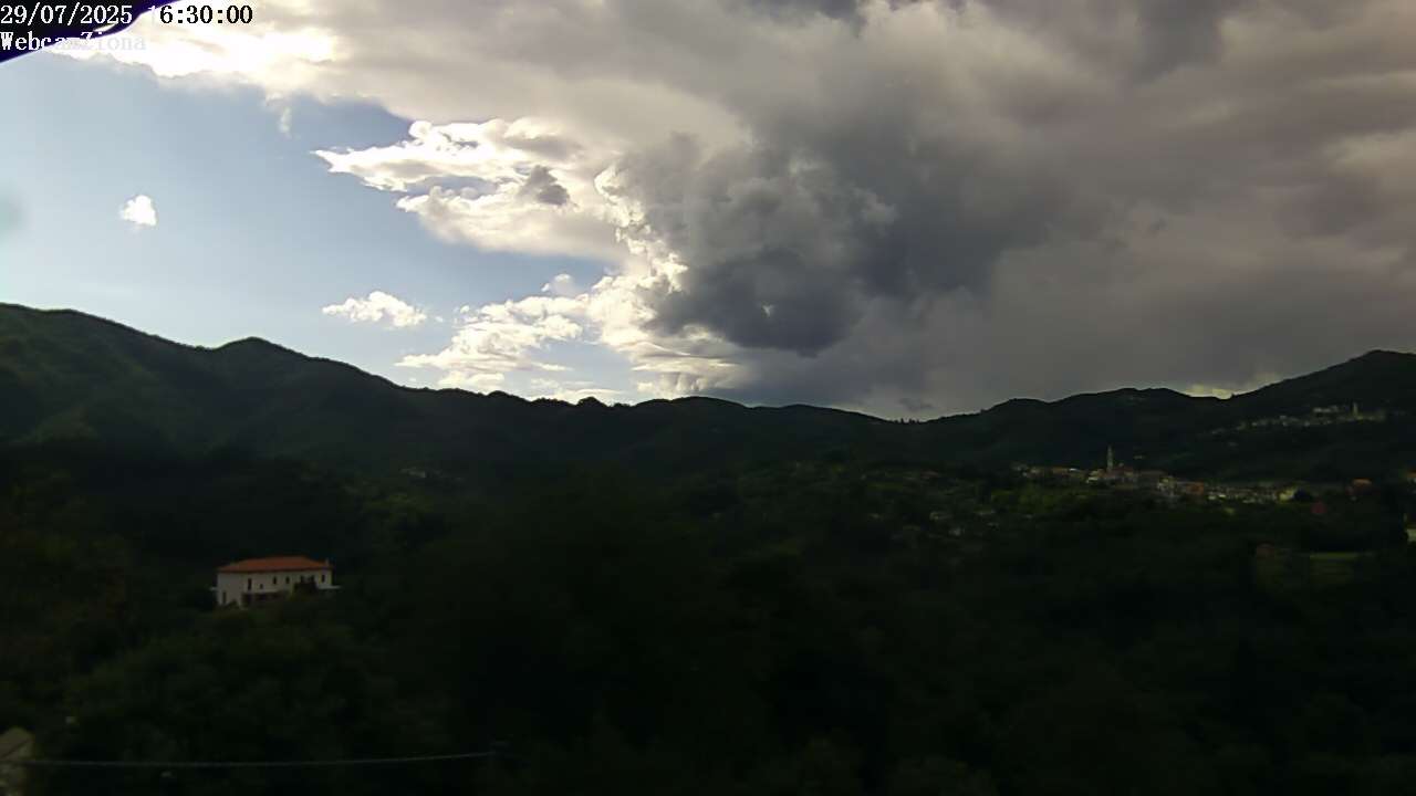 immagine della webcam nei dintorni di Torano Castello: webcam Carro