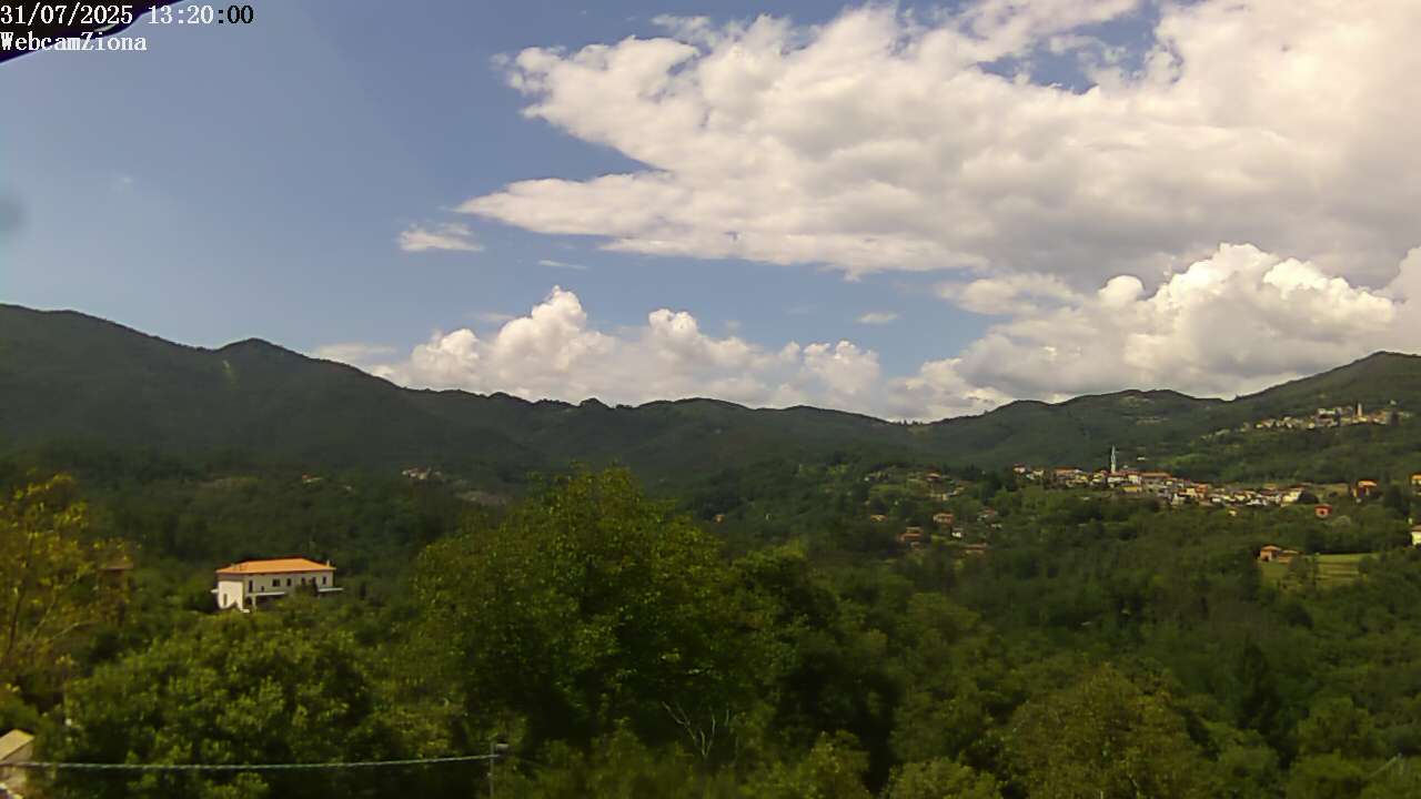immagine della webcam nei dintorni di San Donato di Ninea: webcam Carro