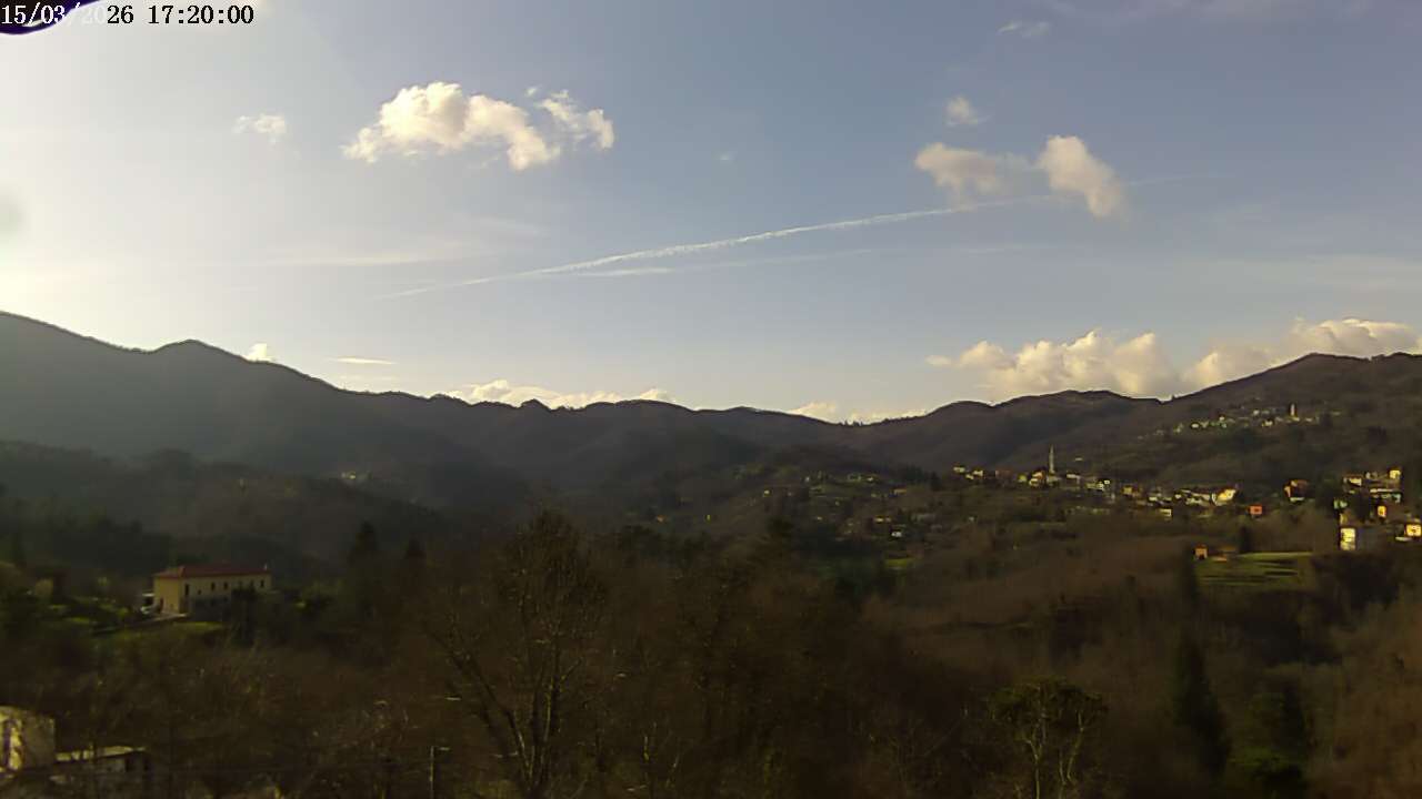 immagine della webcam nei dintorni di Morano Calabro: webcam Carro