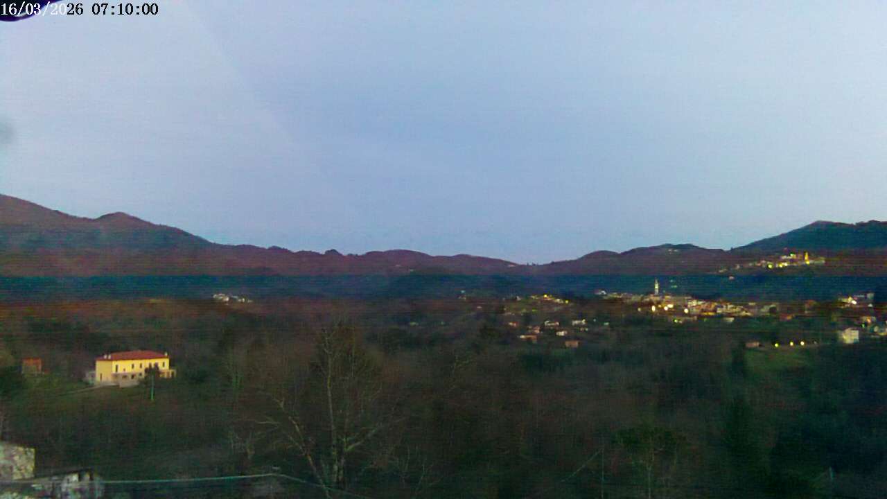 immagine della webcam nei dintorni di San Donato di Ninea: webcam Carro