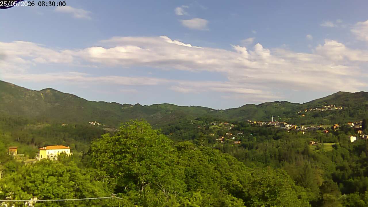 immagine della webcam nei dintorni di Campo Tenese: webcam Carro